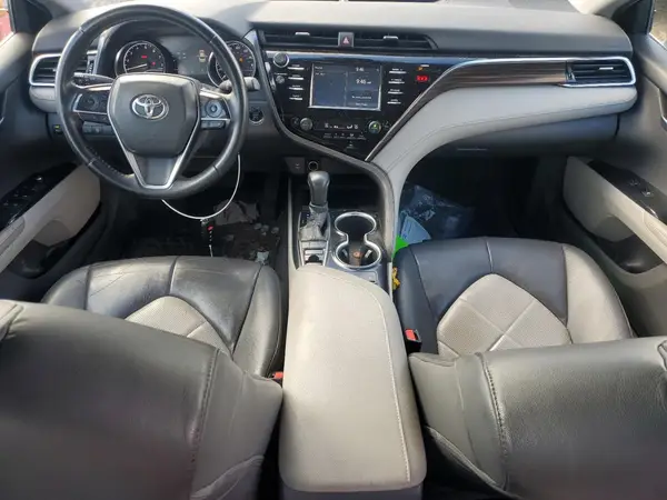 4T1B11HK6JU005596 2018 TOYOTA CAMRY - Image 8