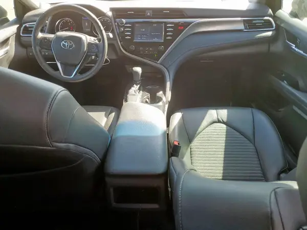4T1B11HK6JU006795 2018 TOYOTA CAMRY - Image 8