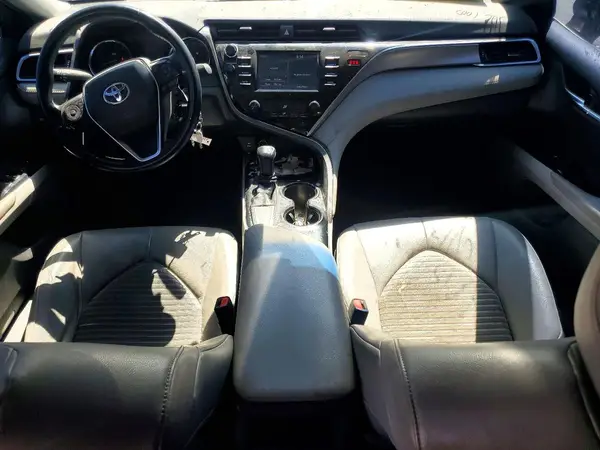 4T1B11HK6JU013987 2018 TOYOTA CAMRY - Image 8