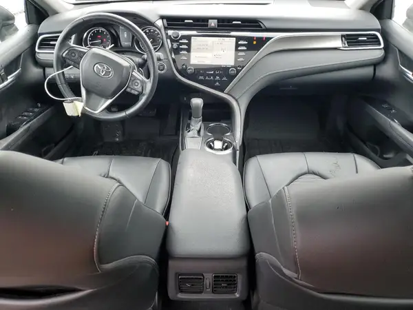4T1B11HK6JU018218 2018 TOYOTA CAMRY - Image 8