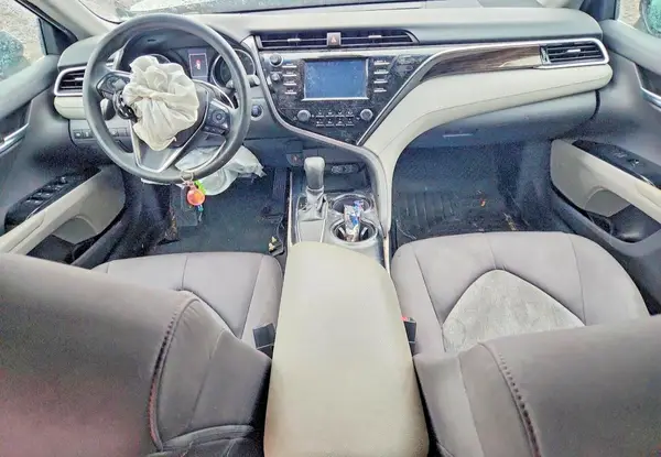 4T1B11HK6JU020129 2018 TOYOTA CAMRY - Image 8