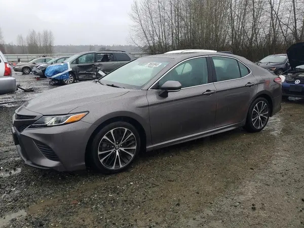 4T1B11HK6JU024004 2018 TOYOTA CAMRY - Image 1