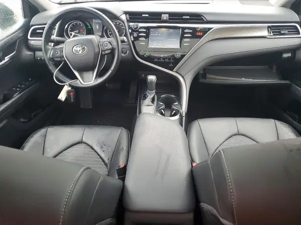 4T1B11HK6JU024004 2018 TOYOTA CAMRY - Image 8