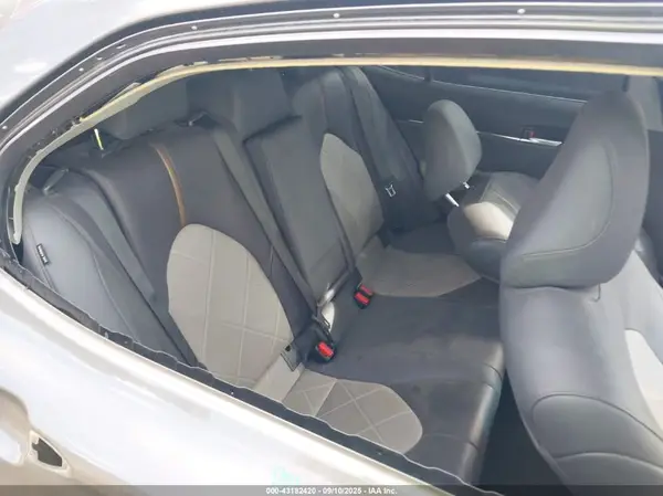 4T1B11HK6JU024455 2018 TOYOTA CAMRY - Image 8
