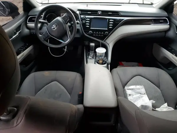 4T1B11HK6JU029445 2018 TOYOTA CAMRY - Image 8