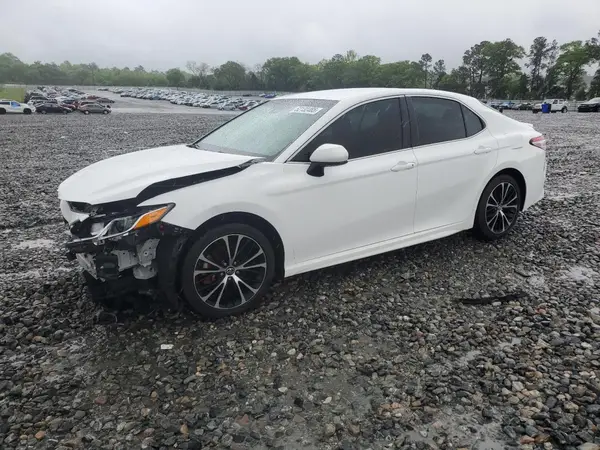 4T1B11HK6JU035679 2018 TOYOTA CAMRY - Image 1