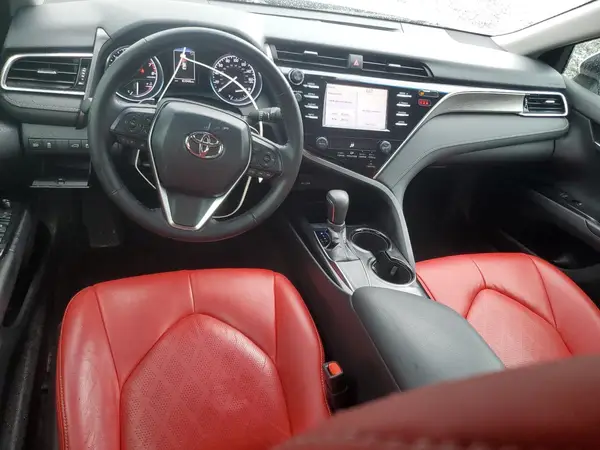 4T1B11HK6JU035679 2018 TOYOTA CAMRY - Image 8