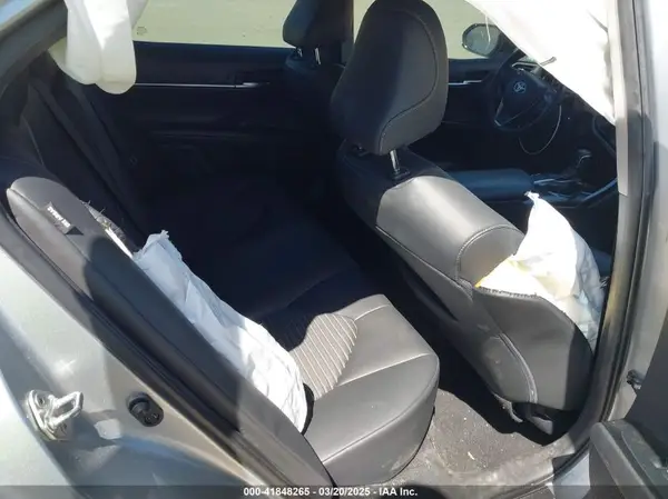 4T1B11HK6JU036170 2018 TOYOTA CAMRY - Image 8