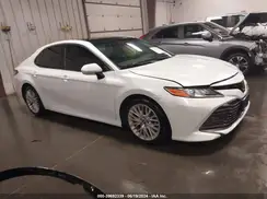 4T1B11HK6JU040204 2018 TOYOTA CAMRY