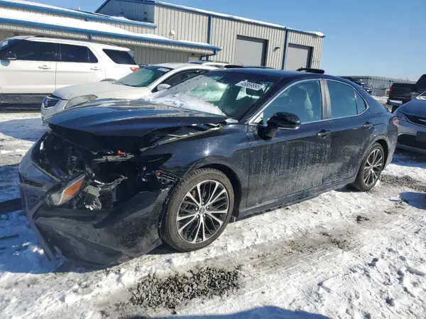 4T1B11HK6JU043345 2018 TOYOTA CAMRY - Image 1