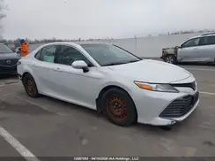 4T1B11HK6JU049663 2018 TOYOTA CAMRY