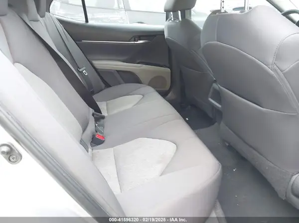 4T1B11HK6JU052482 2018 TOYOTA CAMRY - Image 8