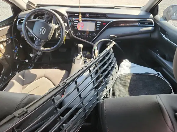 4T1B11HK6JU052577 2018 TOYOTA CAMRY - Image 8