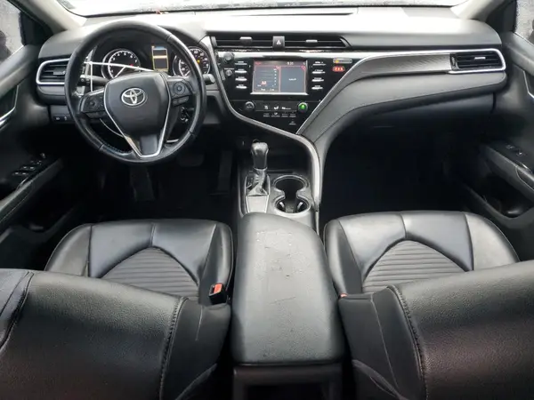 4T1B11HK6JU055186 2018 TOYOTA CAMRY - Image 8