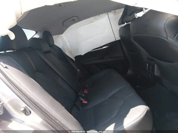 4T1B11HK6JU055334 2018 TOYOTA CAMRY - Image 8