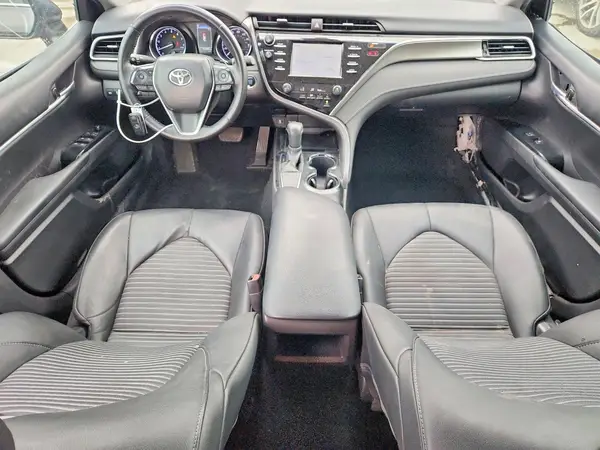4T1B11HK6JU057990 2018 TOYOTA CAMRY - Image 8