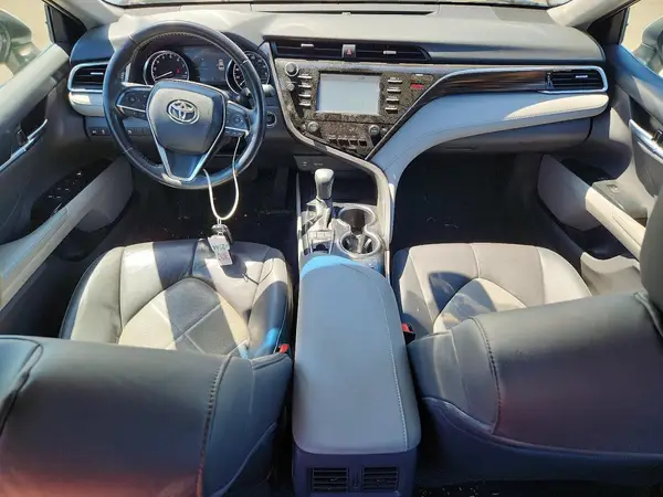 4T1B11HK6JU067659 2018 TOYOTA CAMRY - Image 8