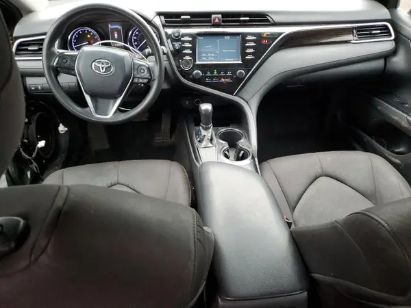 4T1B11HK6JU068617 2018 TOYOTA CAMRY - Image 8