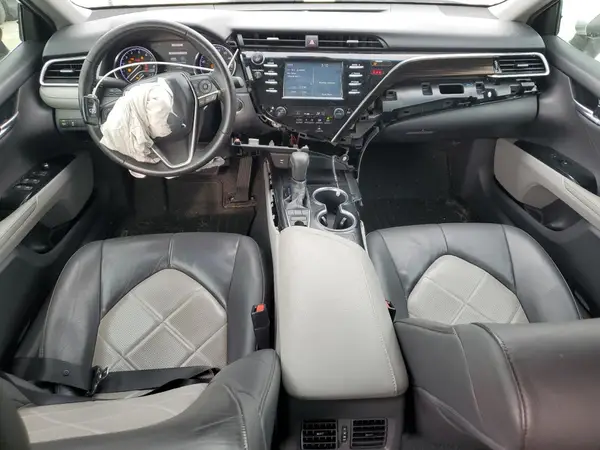 4T1B11HK6JU073316 2018 TOYOTA CAMRY - Image 8