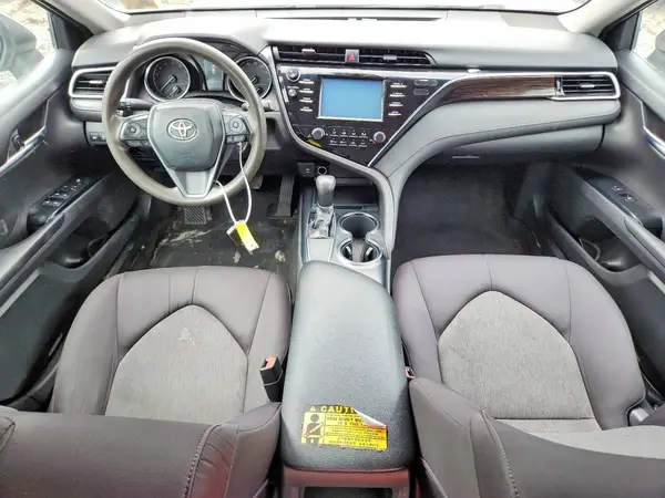 4T1B11HK6JU075468 2018 TOYOTA CAMRY - Image 8
