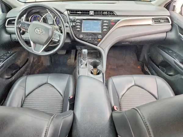 4T1B11HK6JU077561 2018 TOYOTA CAMRY - Image 8