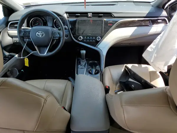 4T1B11HK6JU077849 2018 TOYOTA CAMRY - Image 8
