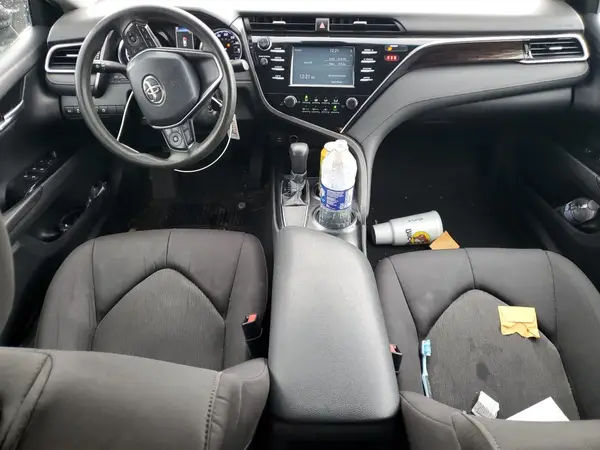 4T1B11HK6JU087734 2018 TOYOTA CAMRY - Image 8