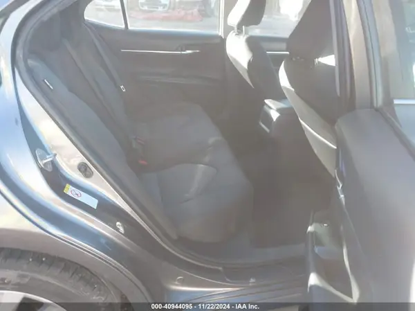 4T1B11HK6JU088558 2018 TOYOTA CAMRY - Image 8
