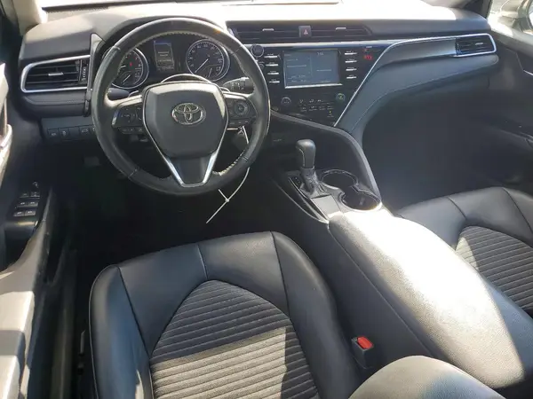 4T1B11HK6JU093470 2018 TOYOTA CAMRY - Image 8