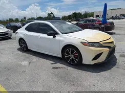 4T1B11HK6JU097938 2018 TOYOTA CAMRY