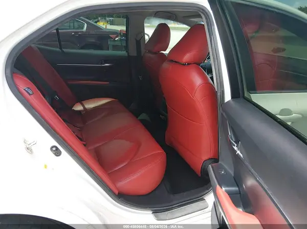 4T1B11HK6JU097938 2018 TOYOTA CAMRY - Image 8