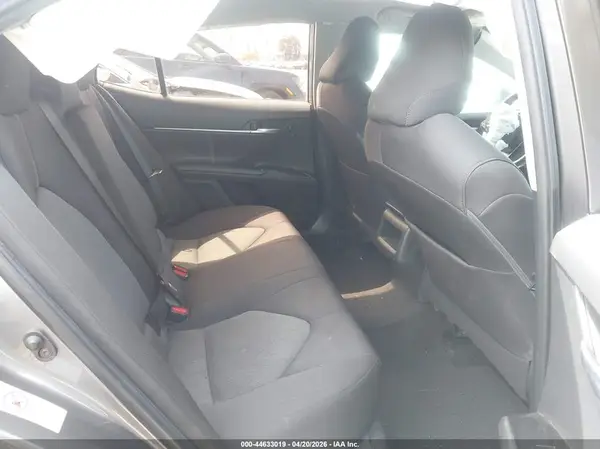 4T1B11HK6JU098751 2018 TOYOTA CAMRY - Image 8