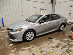 4T1B11HK6JU100742 2018 TOYOTA CAMRY