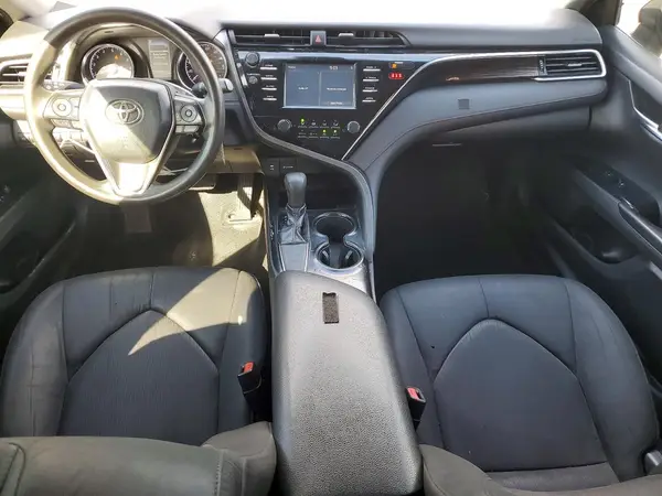 4T1B11HK6JU101602 2018 TOYOTA CAMRY - Image 8