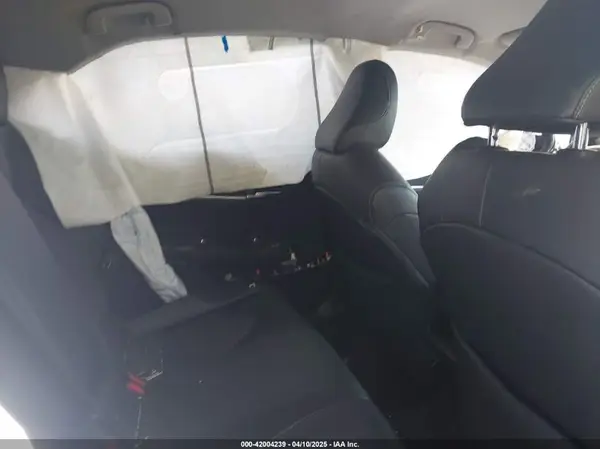 4T1B11HK6JU103253 2018 TOYOTA CAMRY - Image 8