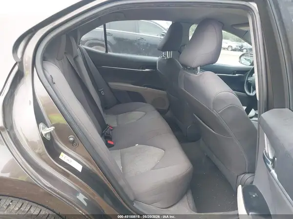 4T1B11HK6JU108078 2018 TOYOTA CAMRY - Image 8