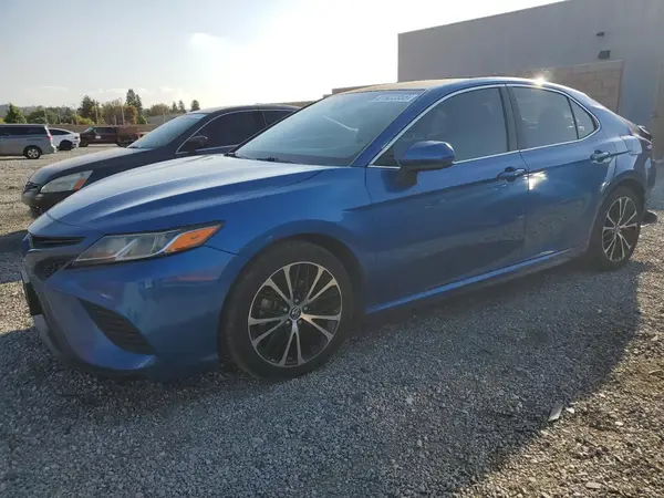 4T1B11HK6JU115015 2018 TOYOTA CAMRY - Image 1