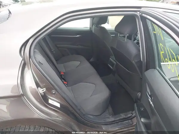 4T1B11HK6JU116004 2018 TOYOTA CAMRY - Image 8