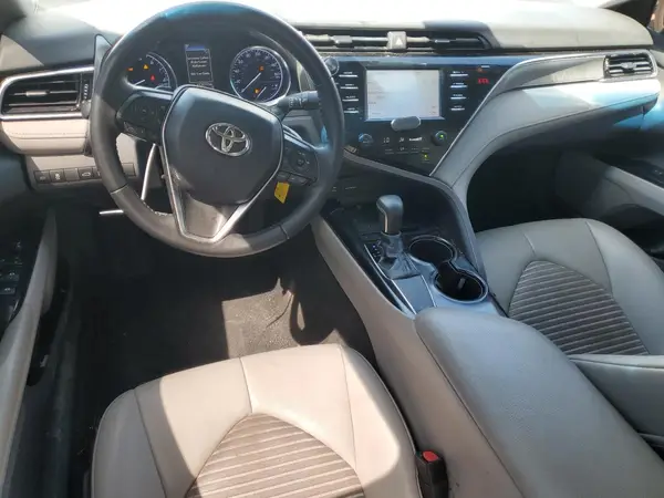 4T1B11HK6JU130758 2018 TOYOTA CAMRY - Image 8