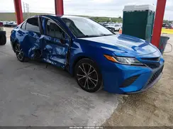 4T1B11HK6JU135961 2018 TOYOTA CAMRY