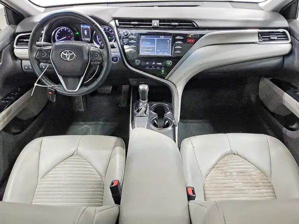 4T1B11HK6JU136673 2018 TOYOTA CAMRY - Image 8