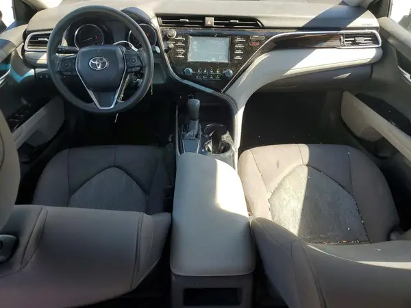 4T1B11HK6JU144742 2018 TOYOTA CAMRY - Image 8