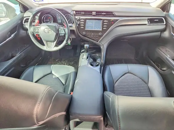 4T1B11HK6JU146166 2018 TOYOTA CAMRY - Image 8
