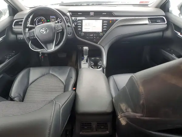 4T1B11HK6JU147866 2018 TOYOTA CAMRY - Image 8