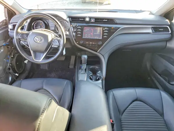 4T1B11HK6JU157605 2018 TOYOTA CAMRY - Image 8
