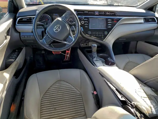 4T1B11HK6JU158673 2018 TOYOTA CAMRY - Image 8