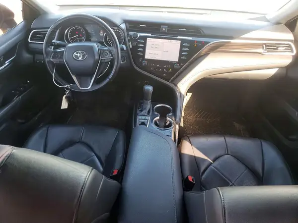 4T1B11HK6JU500526 2018 TOYOTA CAMRY - Image 8