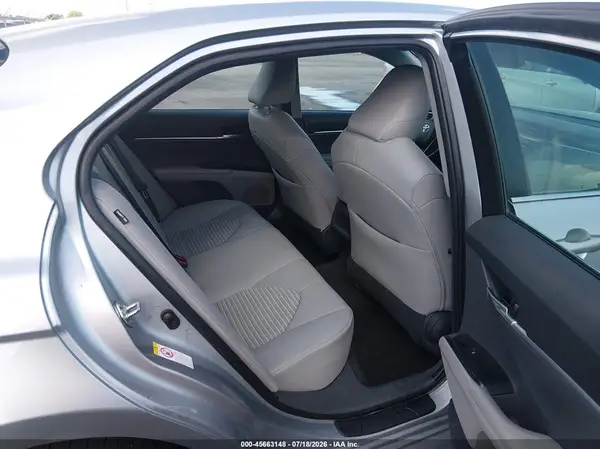 4T1B11HK6JU501207 2018 TOYOTA CAMRY - Image 8