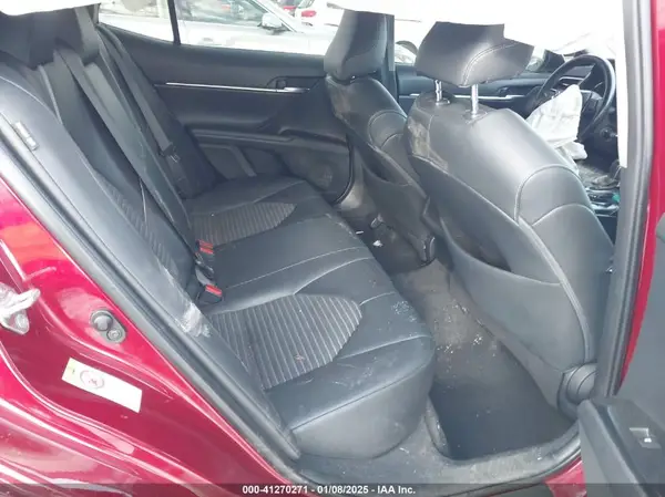 4T1B11HK6JU505015 2018 TOYOTA CAMRY - Image 8