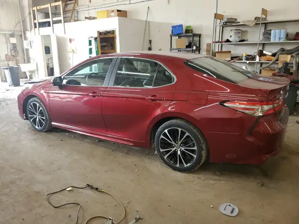 4T1B11HK6JU512482 2018 TOYOTA CAMRY - Image 2